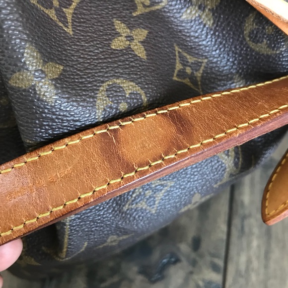 Auth Louis Vuitton Petit Noe Vintage Monogram Bag - Picture 5 of 8